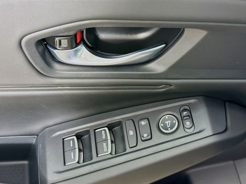 New 2025 Honda Accord SE image 19