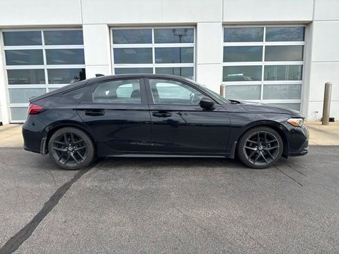 Used 2024 Honda Civic Sport image 3