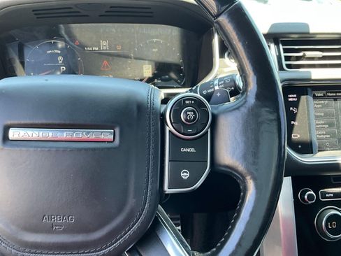 Used 2015 Land Rover Range Rover Supercharged AWD/4WD image 11