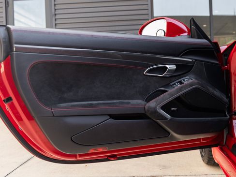 Certified 2019 Porsche 718 Boxster GTS image 23