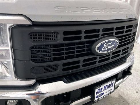 Used 2024 Ford F250 XL w/ XL Off-Road Package AWD/4WD image 7