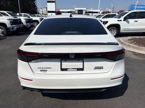 Used 2024 Honda Accord Sport image 9