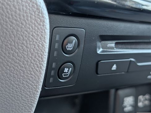 Used 2022 Honda Pilot Elite image 7