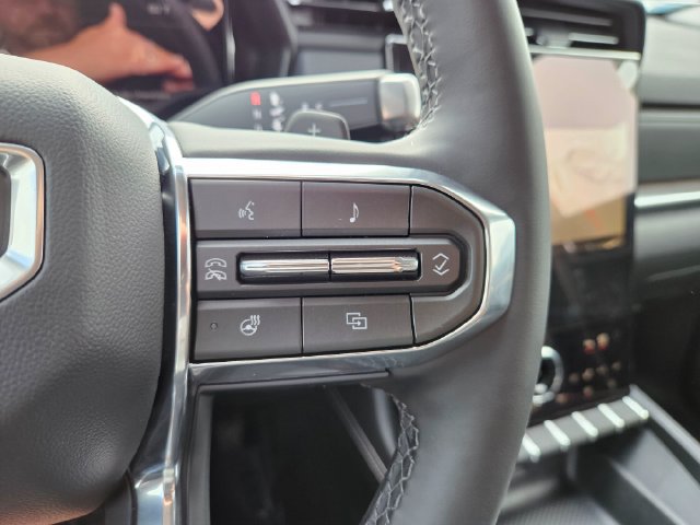 New 2027 GMC Terrain Denali AWD/4WD image 32