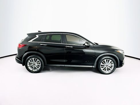 Used 2023 INFINITI QX50 Pure image 10