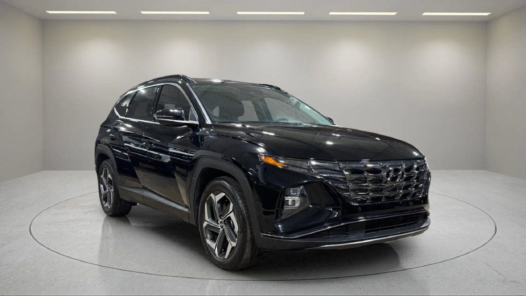 Used 2024 Hyundai Tucson Limited FWD image 1