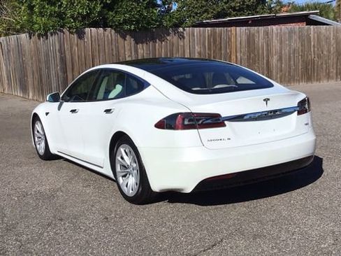 Used 2018 Tesla Model S 75D image 7