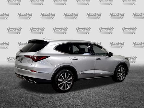 Used 2026 Acura MDX FWD w/ Technology Package image 9