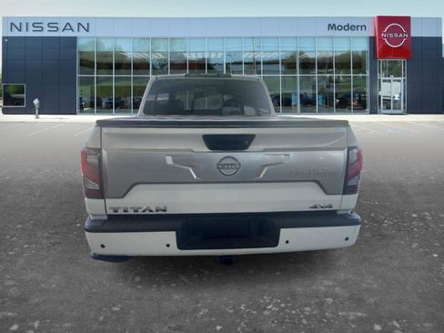 Used 2024 Nissan Titan Platinum Reserve w/ Moonroof Package AWD/4WD image 3