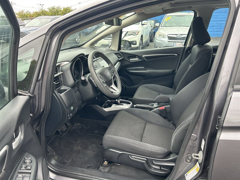 Used 2018 Honda Fit EX image 10