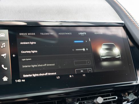 New 2026 Aston Martin DBX 707 AWD/4WD image 17
