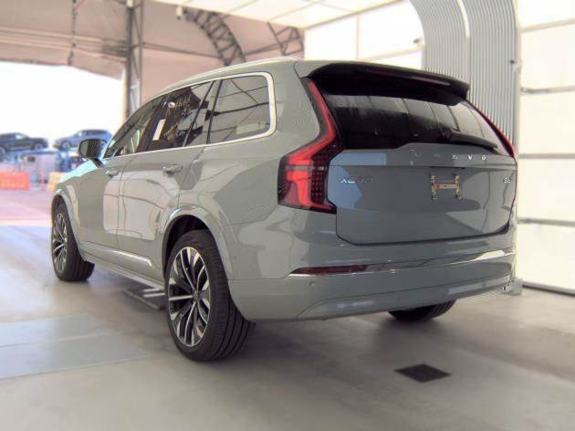 Certified 2026 Volvo XC90 B6 Plus AWD/4WD image 4