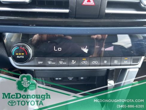Used 2023 Kia Seltos S w/ Navigation Package AWD/4WD image 13