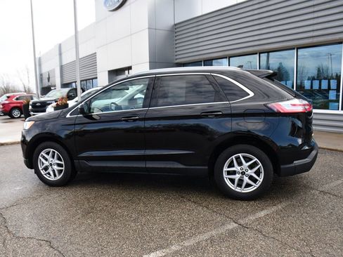 Used 2024 Ford Edge SEL w/ Convenience Package image 3