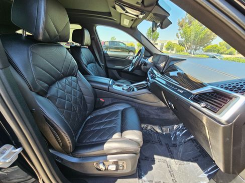 Used 2025 BMW X6 xDrive40i image 40
