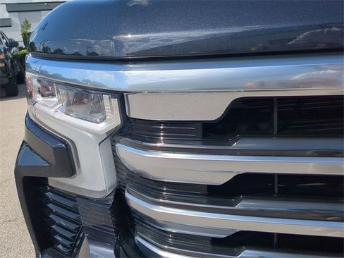 Certified 2024 Chevrolet Silverado 1500 High Country w/ Technology Package image 10