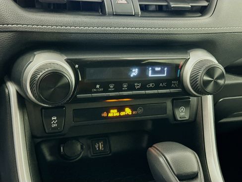 Used 2024 Toyota RAV4 LE image 23