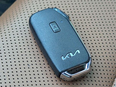 Used 2023 Kia K5 GT image 25