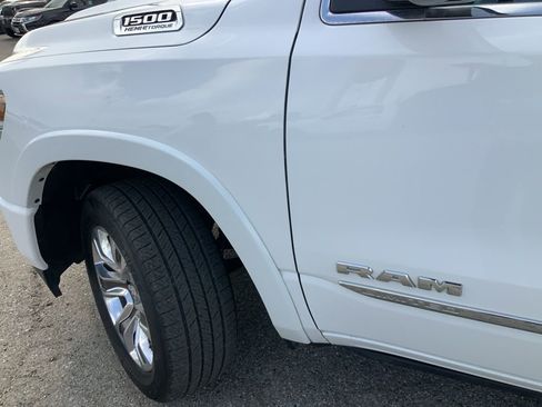 Used 2023 RAM 1500 Limited w/ Body Color Bumper Group AWD/4WD image 9