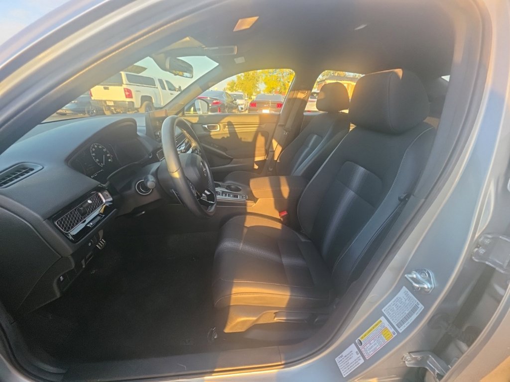 Used 2025 Honda Civic Sport image 13