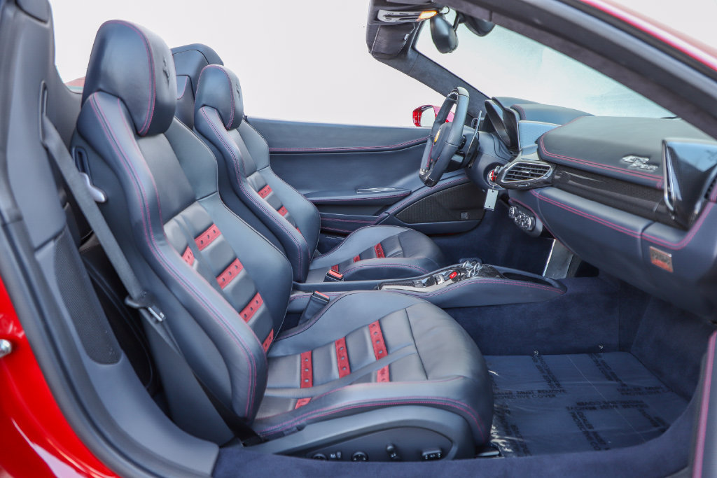Used 2012 Ferrari 458 Spider RWD image 72