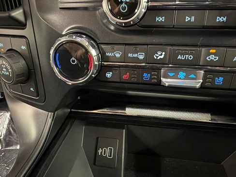 New 2026 Ford F150 Lariat w/ Equipment Group 501A Mid AWD/4WD image 14