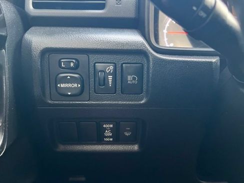 Used 2023 Toyota 4Runner TRD Off-Road Premium w/ Moonroof Package AWD/4WD image 24