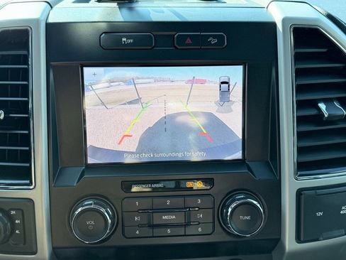 Used 2021 Ford F250 Lariat image 13