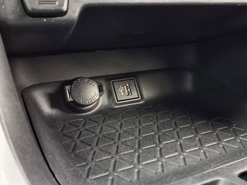 Used 2023 Toyota RAV4 LE image 20