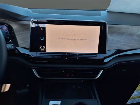 New 2026 Volkswagen Atlas SE image 16