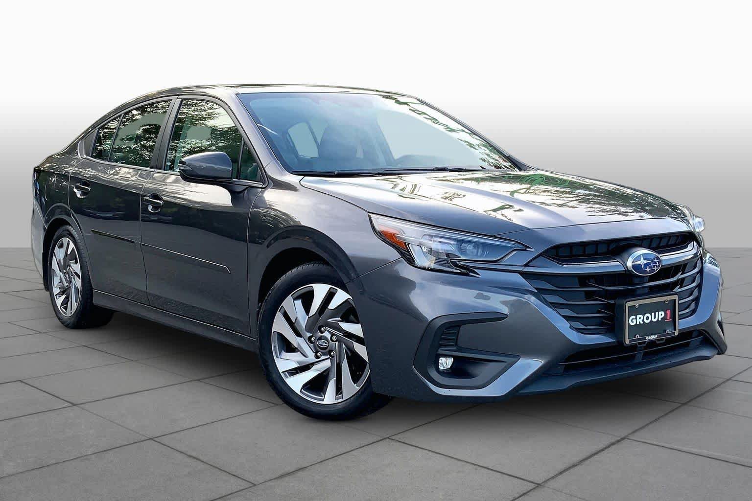 Used 2025 Subaru Legacy Limited AWD/4WD image 2