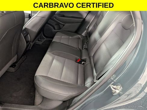 Certified 2025 Chevrolet Trax LT FWD image 25