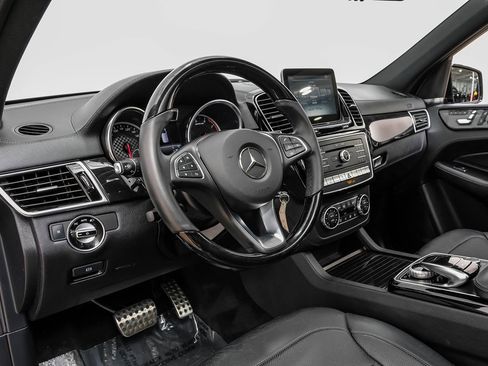 Used 2018 Mercedes-Benz GLE 43 AMG 4MATIC image 3