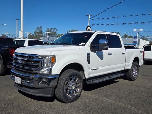 Used 2020 Ford F250 Lariat w/ Chrome Package image 8