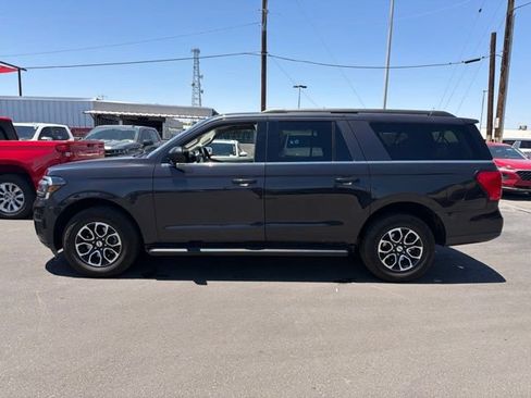 Used 2024 Ford Expedition Max XLT RWD image 7