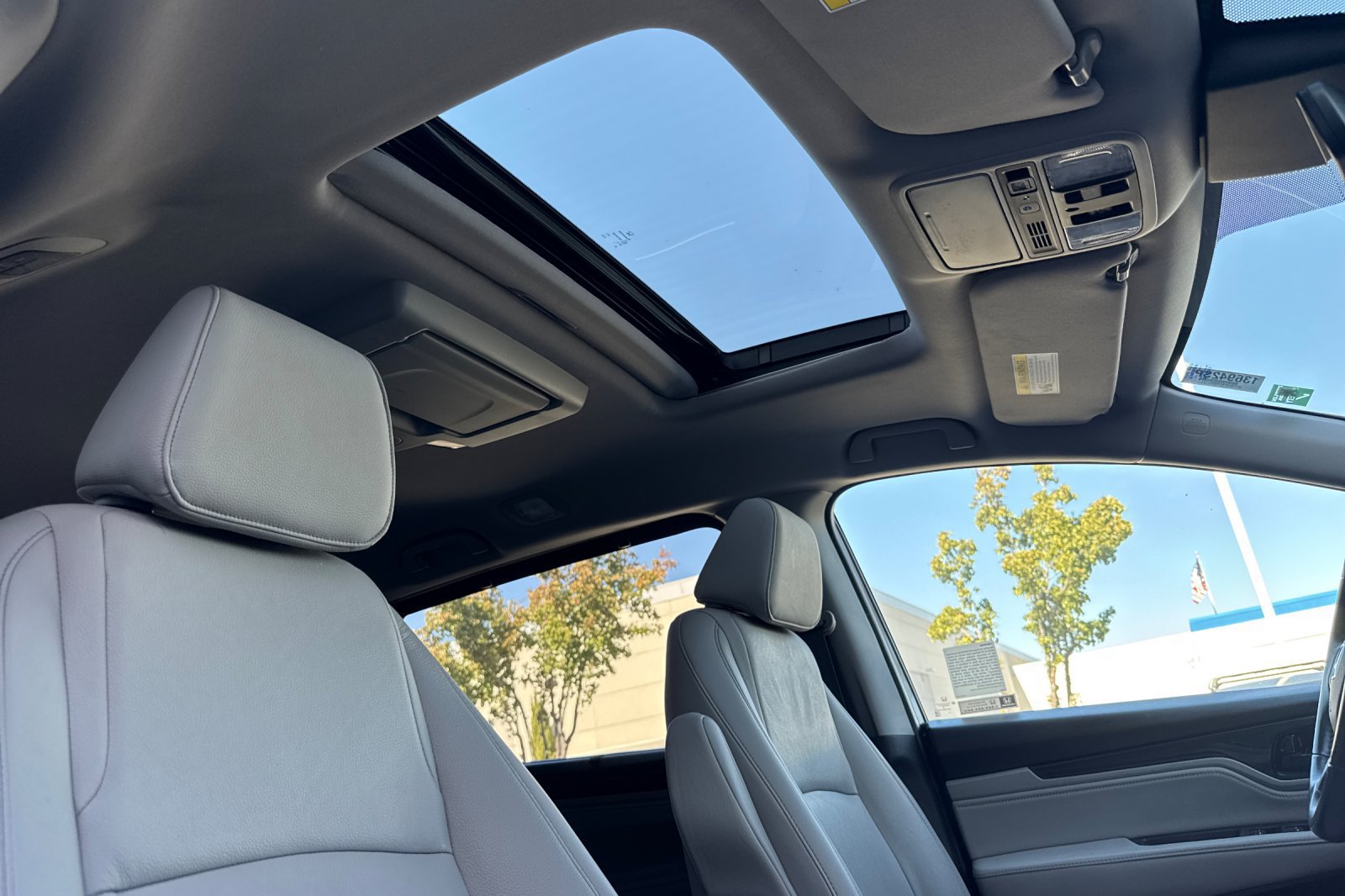 Used 2022 Honda Odyssey Touring image 18
