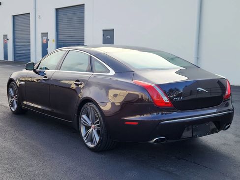 Used 2011 Jaguar XJ L Supersport image 3