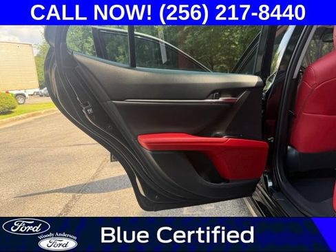 Used 2019 Toyota Camry XSE FWD image 23