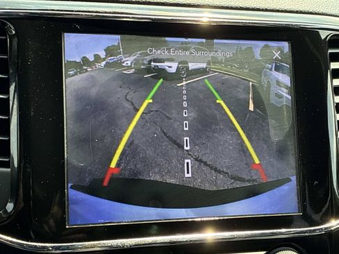 Used 2020 Jeep Grand Cherokee Altitude AWD/4WD image 33