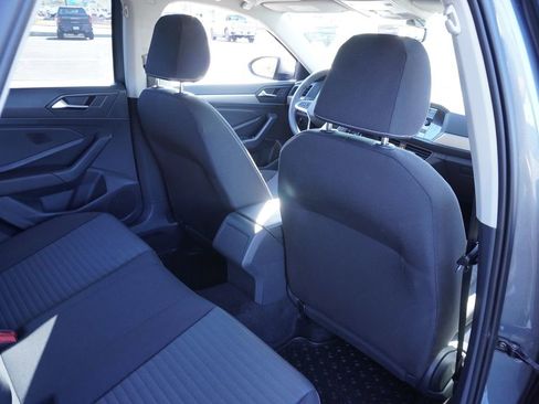 Used 2023 Volkswagen Jetta S image 10