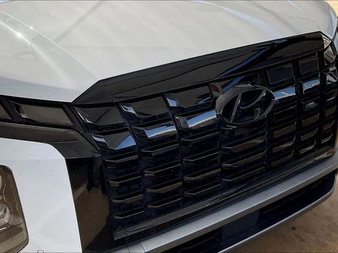 Used 2025 Hyundai Palisade Limited AWD/4WD image 30