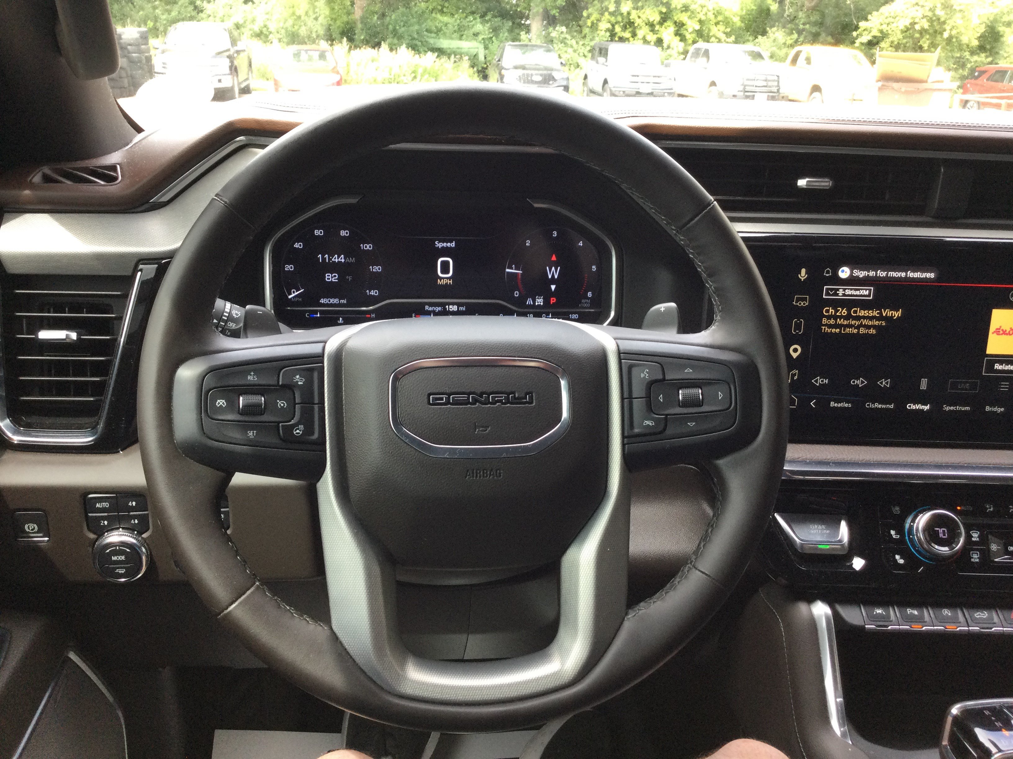 Used 2024 GMC Sierra 1500 Denali w/ Technology Package AWD/4WD image 23