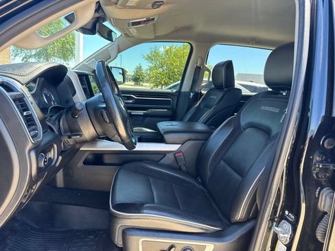 Used 2022 RAM 1500 Laramie AWD/4WD image 7