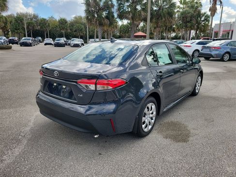 Used 2026 Toyota Corolla LE image 3