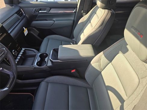 New 2026 GMC Terrain AT4 w/ Technology Package II image 16