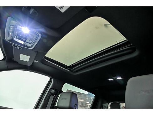 New 2026 GMC Sierra 2500 AT4 w/ AT4 Premium Plus Package AWD/4WD image 10