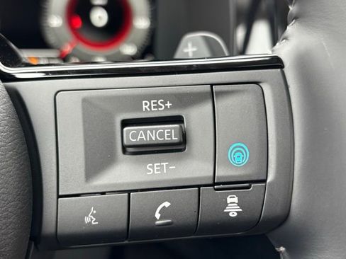 New 2025 Nissan Pathfinder Platinum w/ Cargo Package image 25