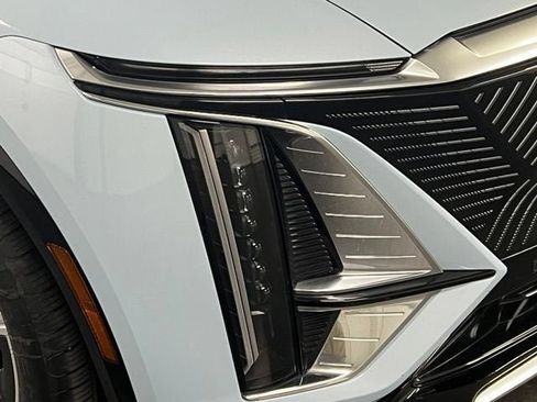 Certified 2024 Cadillac Lyriq Tech AWD/4WD image 11