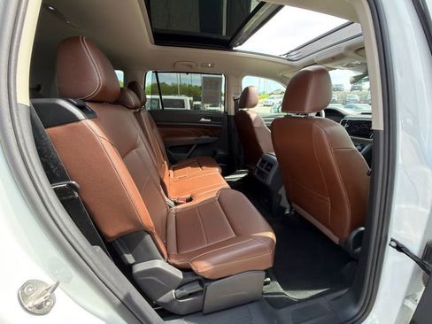 Used 2022 Volkswagen Atlas SEL AWD/4WD image 10