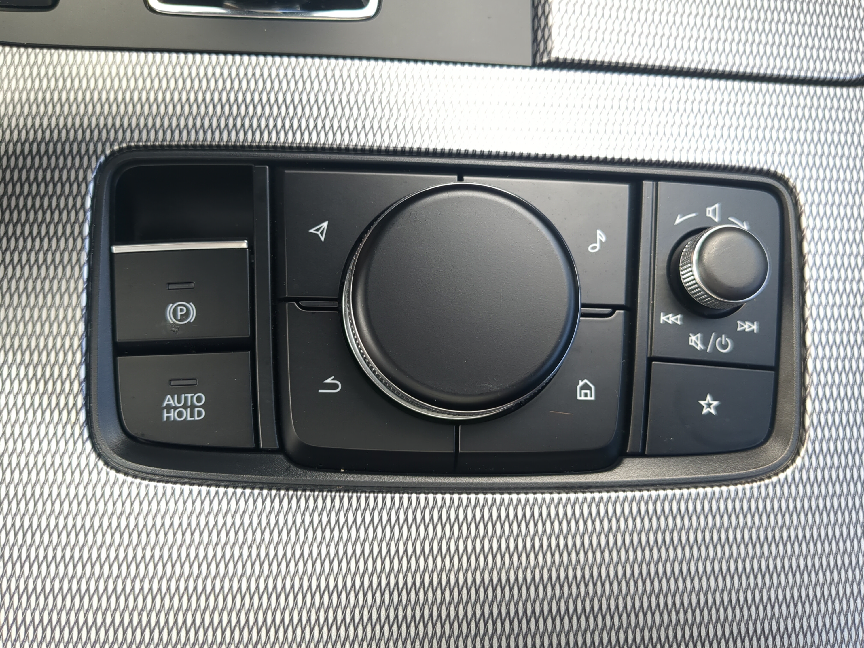 Certified 2025 MAZDA CX-70 Plug-In Hybrid w/ Premium Pkg AWD/4WD image 20